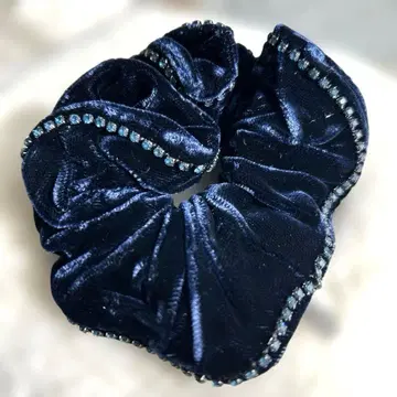 레인클로드 벨벳 비쥬 스크런치