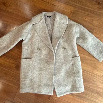 두클라쎄 거의 새상품 울 코트