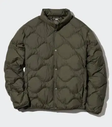 유니클로 uniqlo 울트라 라이트 다운 웨이브 퀼트 자켓 4XL