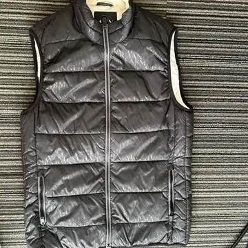 Armani Exchange 블랙 다운 베스트