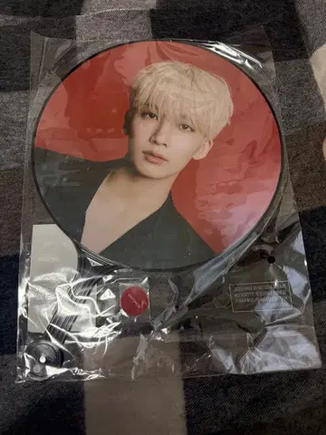 SEVENTEEN 정한 부채 3