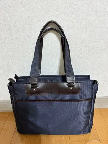 Ballistic Spirit 비즈니스 토트백 네이비