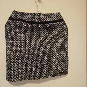 핑키&다이앤 트위드 라메 타이트 스커트 36