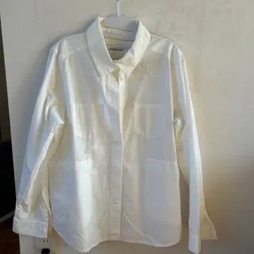 새상품급 HARRISS GRACE 화이트 긴팔 셔츠