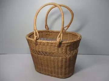 라탄 바스켓 토트 핸드백