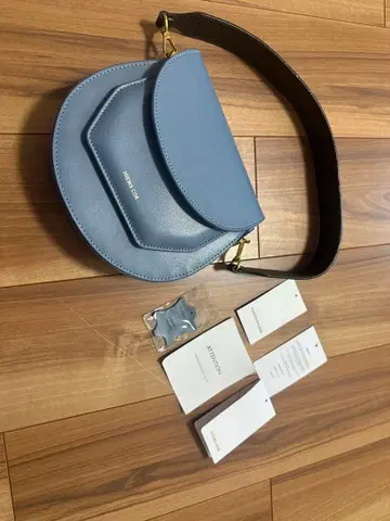 [ 미사용 택 포함 ] HIMES.COR 숄더백 블루