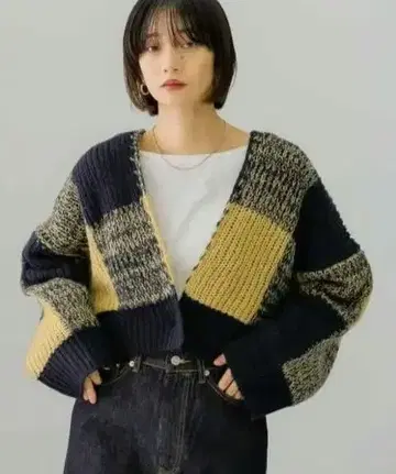 kbf 블록 체크 숏 가디건 어반 리서치