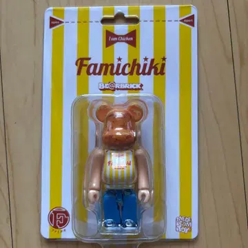 파미치키 BE@RBRICK 100% 베어브릭 2025 훼미리마트