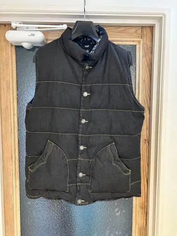 [ TMT ] 다운 베스트 페이즐리 반다나 네이비 버튼 XL