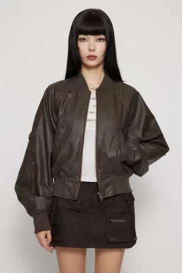 LAGUA GEM 크롭트 퓨 레더 블루종