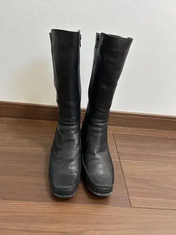 블랙 가죽 웨지 힐 부츠