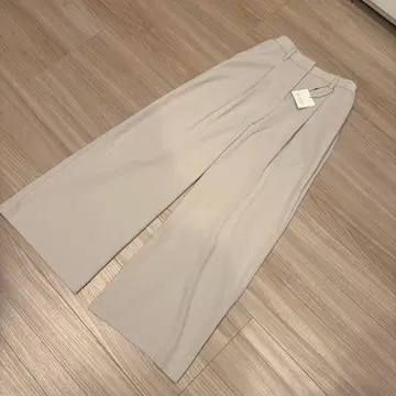 PLST 라이트 그레이 와이드 팬츠 XS