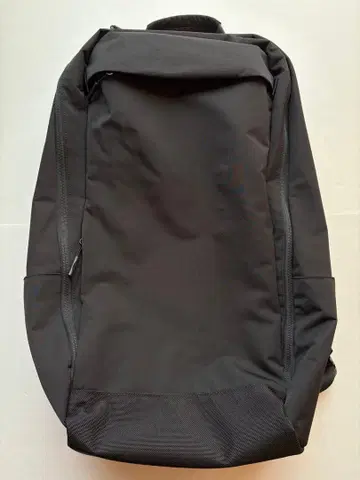 유니클로 펑셔널 백팩 스웨덴 콜라보