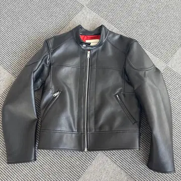 블랙 가죽 싱글 라이더 자켓