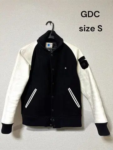 GDC 바시티 자켓 사이즈 S 53