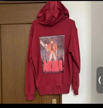 AKIRA 그래픽 빨간색 후드티 카네다 쇼타로