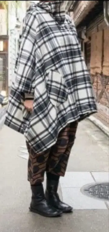 SOU SOU x le coq sportif 체크 무늬 판초