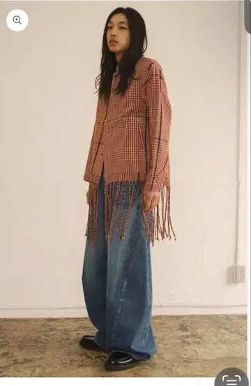 KHOKI 셔츠 빨간색 정가 78000엔 M~L 사이즈