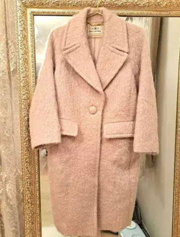 그레이스 콘티넨탈 모헤어 샤기 롱 코트 핑크