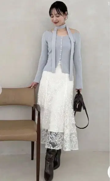 SNIDEL 타이 니트 풀오버 라이트 블루