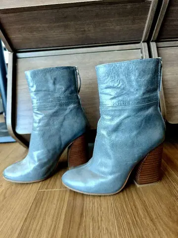 그레이 가죽 11cm 힐