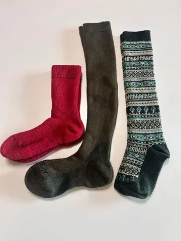 두꺼운 양말 3켤레 세트 빨간색 그린 패턴 포함