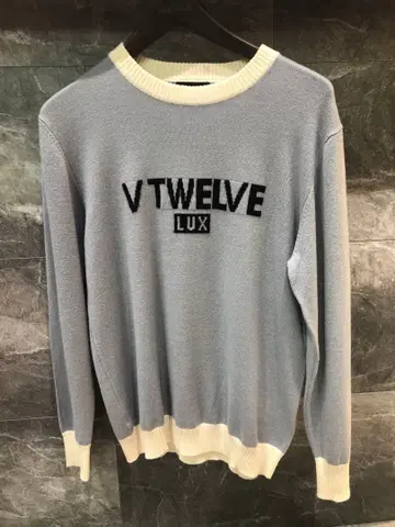 V12 남성용 니트 M 사이즈