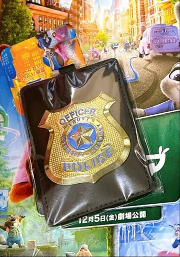 주토피아 경찰 배지풍 패스 케이스 닉 주디 TOHO 한정판 경찰 수첩
