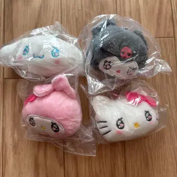 산리오 캐릭터즈 울려라! 피피! 에모큥 봉제 인형 4종 세트