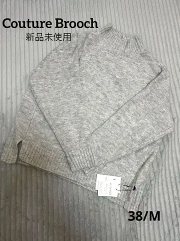 미사용 새상품 쿠튀르 브로치 하이넥 니트 부드러운 니트