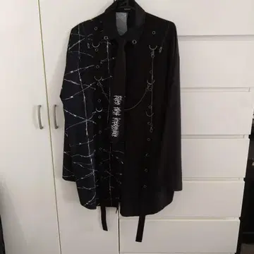 미사용 새상품 NOEMIE 셔츠 긴팔 블랙