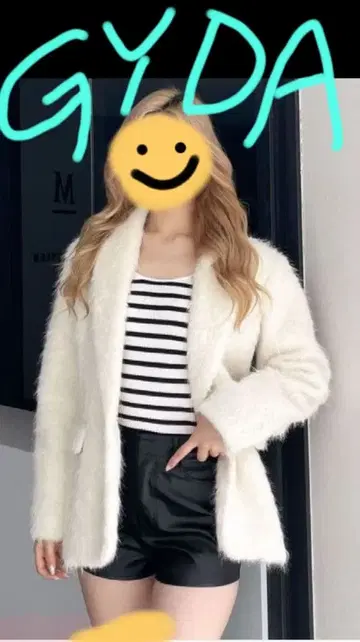 GYDA 화이트 샤기 테일러드 자켓