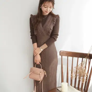 미사용 새상품 le reve vaniller 크로스 레이어드 니트 원피스