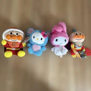 호빵맨 키티 봉제 인형 4체 세트