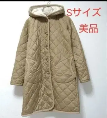 베이지 퀼팅 자켓 S 사이즈 LAVENHAM 새상품급