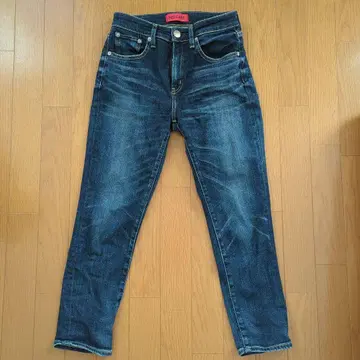 RED CARD 청바지 보이프렌드 테이퍼드