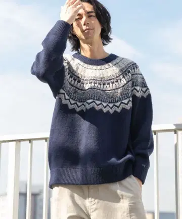 NIKO AND 네이비 노르딕 무늬 스웨터 M