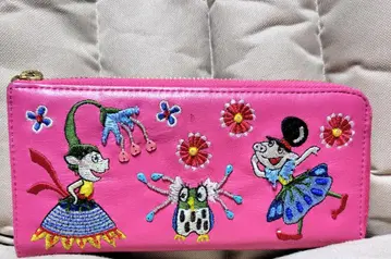 알베로베로 자수 캐릭터 장지갑 핑크