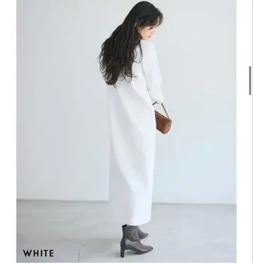 베이스먼트 온라인 크루넥 니트 맥시 원피스