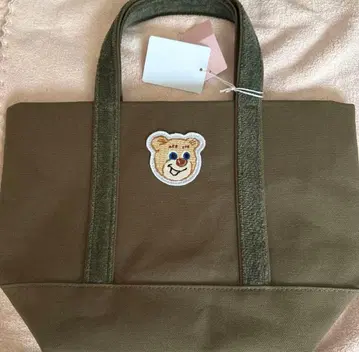 러브리 바이 페이러 올드 테디 와펜 토트백 다크 그린