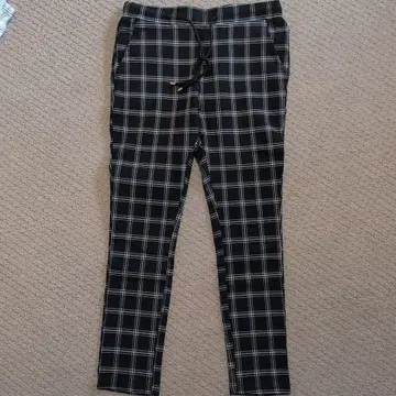 새상품급 RTEG 블랙 체크 무늬 팬츠 M