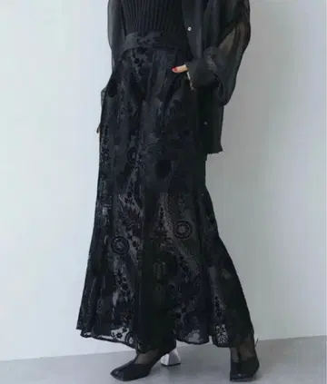 HARE 시어 자카드 머메이드 스커트