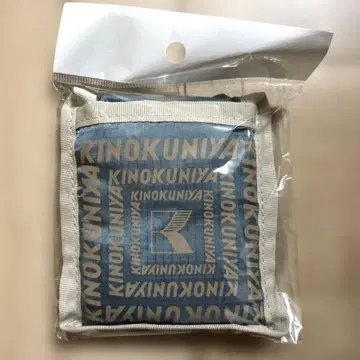 미사용 새상품 KINOKUNIYA 뉴 포켓터블 백 스모키 블루