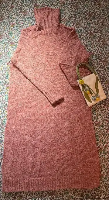 URBAN RESEARCH DOORS 터틀넥 니트 원피스