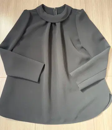 아베닐 에투알 블라우스 블랙 사이즈 34