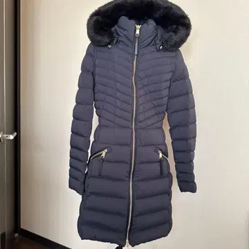TOMMY HILFIGER 다운 코트