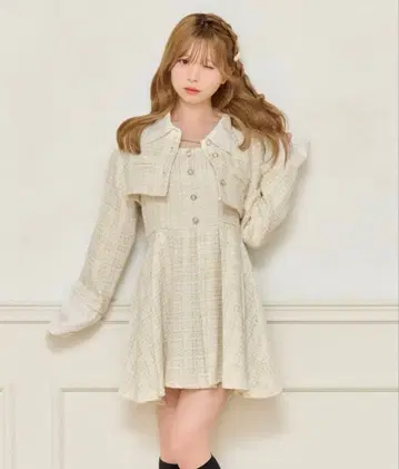 apres jour 트위드 숏 자켓 미니 원피스 세트