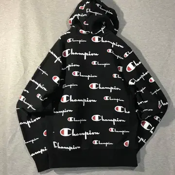 초레어 Champion 로고 프린트 후드티 블랙 새상품급