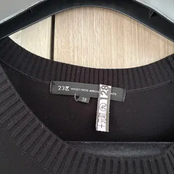 23구 블랙 원피스