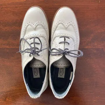 화이트 옥스퍼드 신발